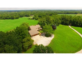 TRACT 2 - REAL ESTATE AUCTION - 2 PRESTIGUOUS HOMES - 66+/- ACRES IN 5 TRACTS IN NOBLE COUNTY, INDIANA